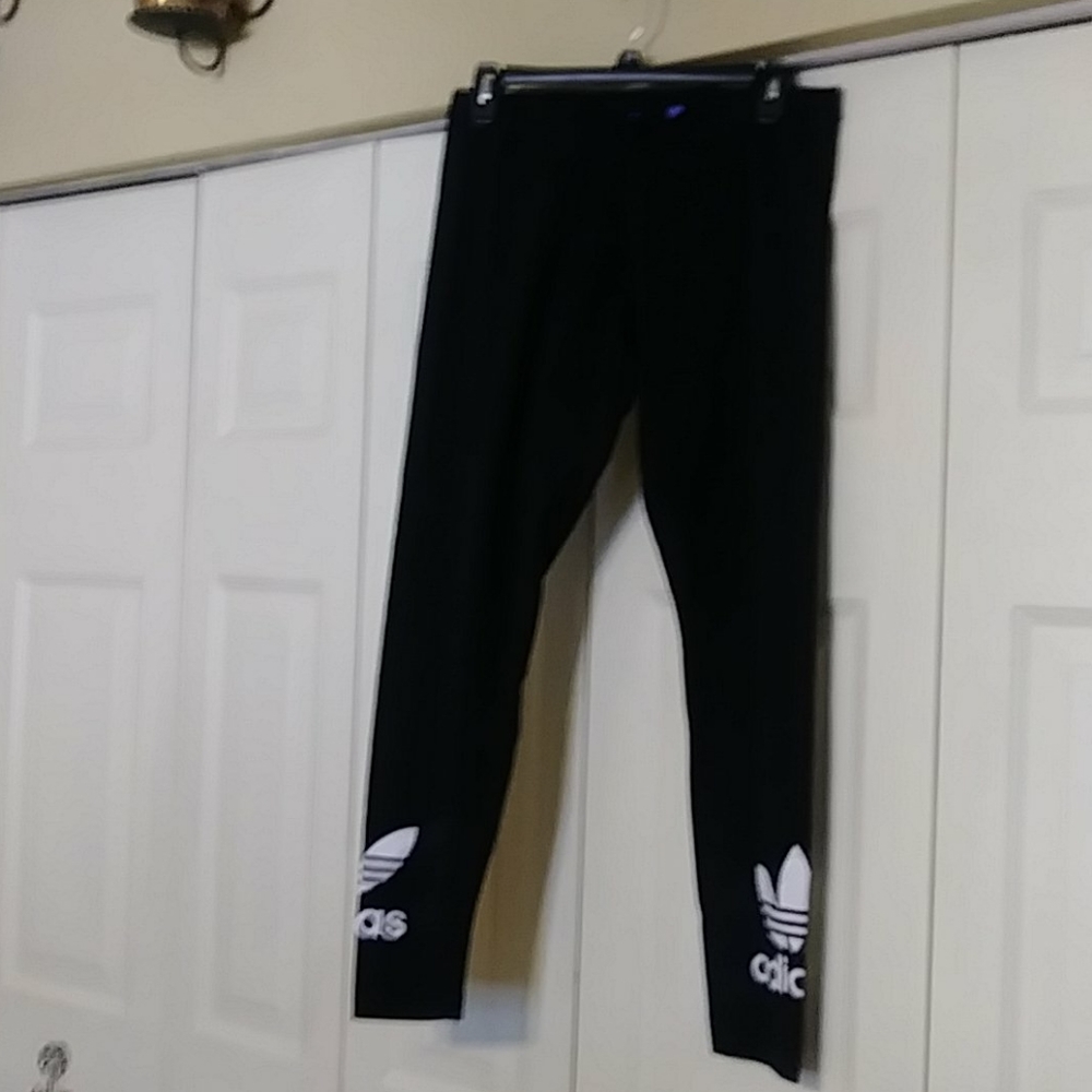 Black Adidas leggings